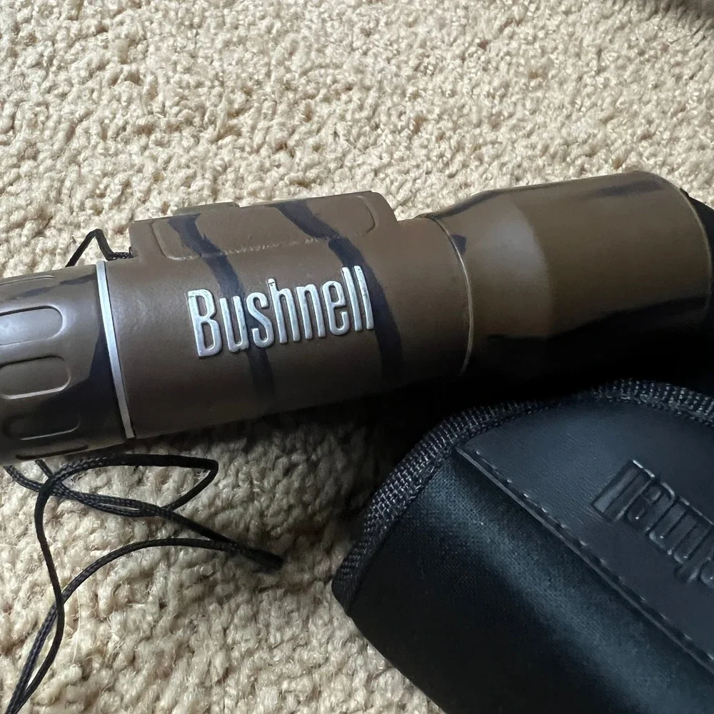 Bushnell brand type